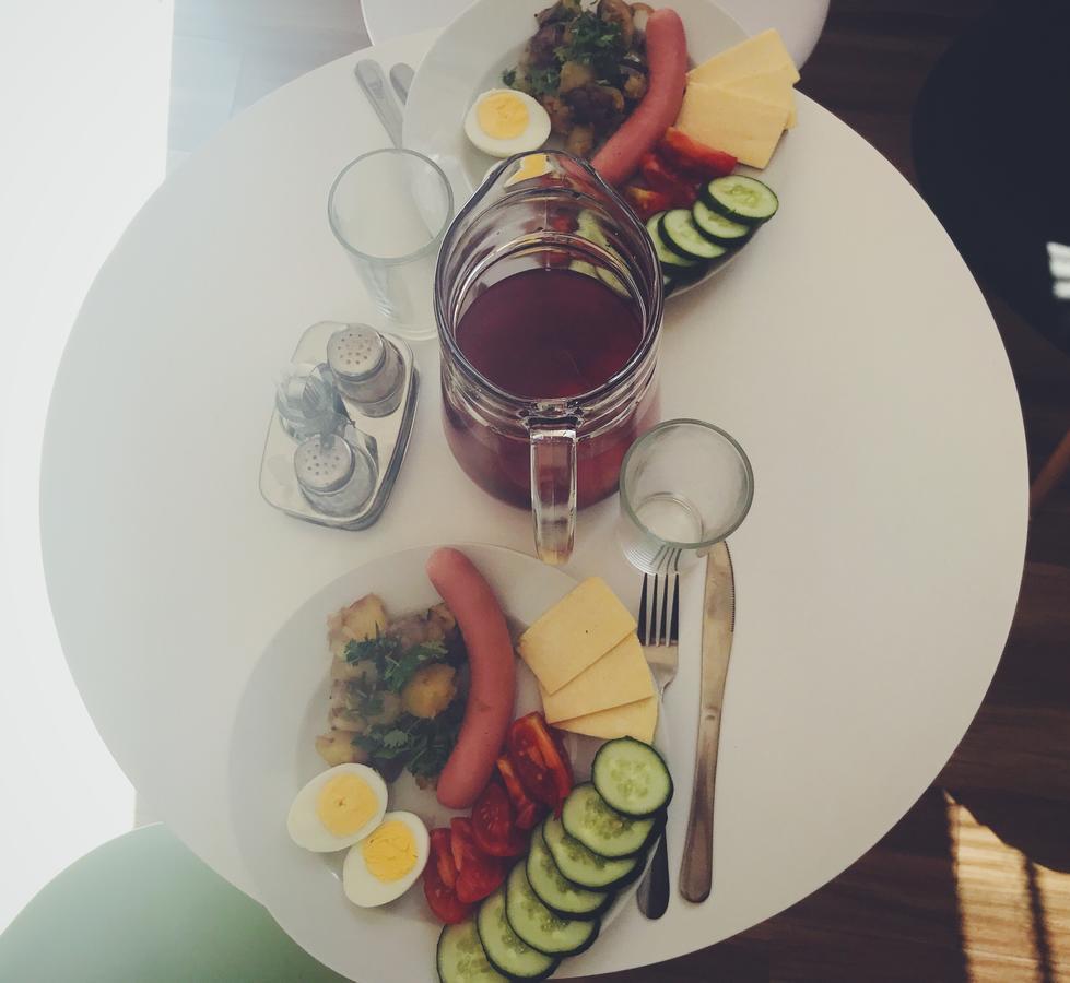 Katun Hostel เยเรวาน ภายนอก รูปภาพ