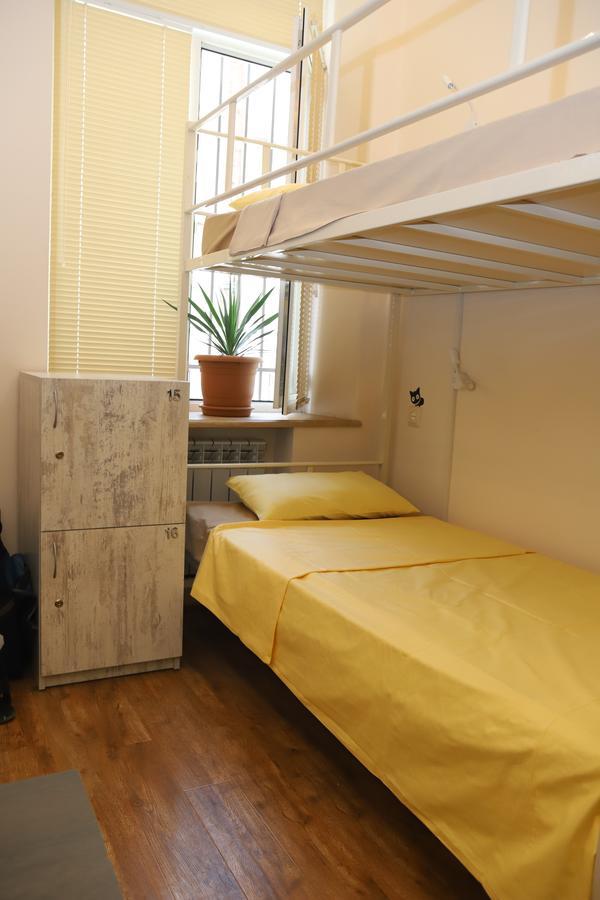 Katun Hostel เยเรวาน ภายนอก รูปภาพ